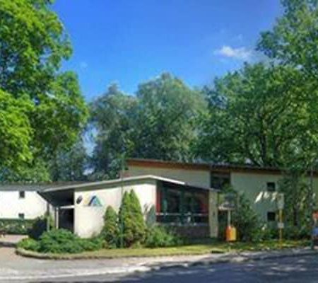 Jugendherberge Ernst Reuter Glienicke/Nordbahn Dış mekan fotoğraf